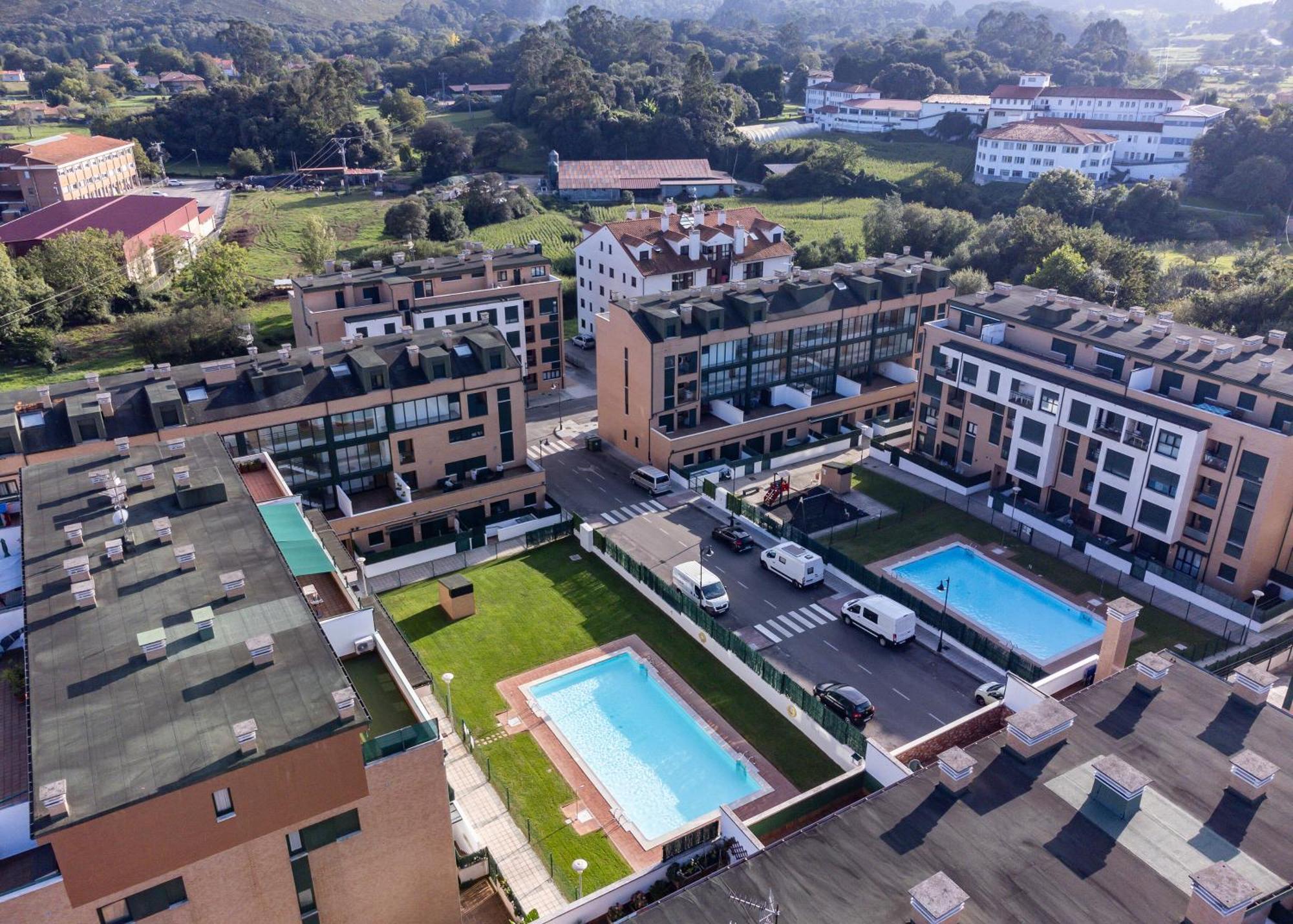 Tarantino, Apartamento Con Piscina, Playa A 3 Km Vut-2505-As Llanes Ngoại thất bức ảnh